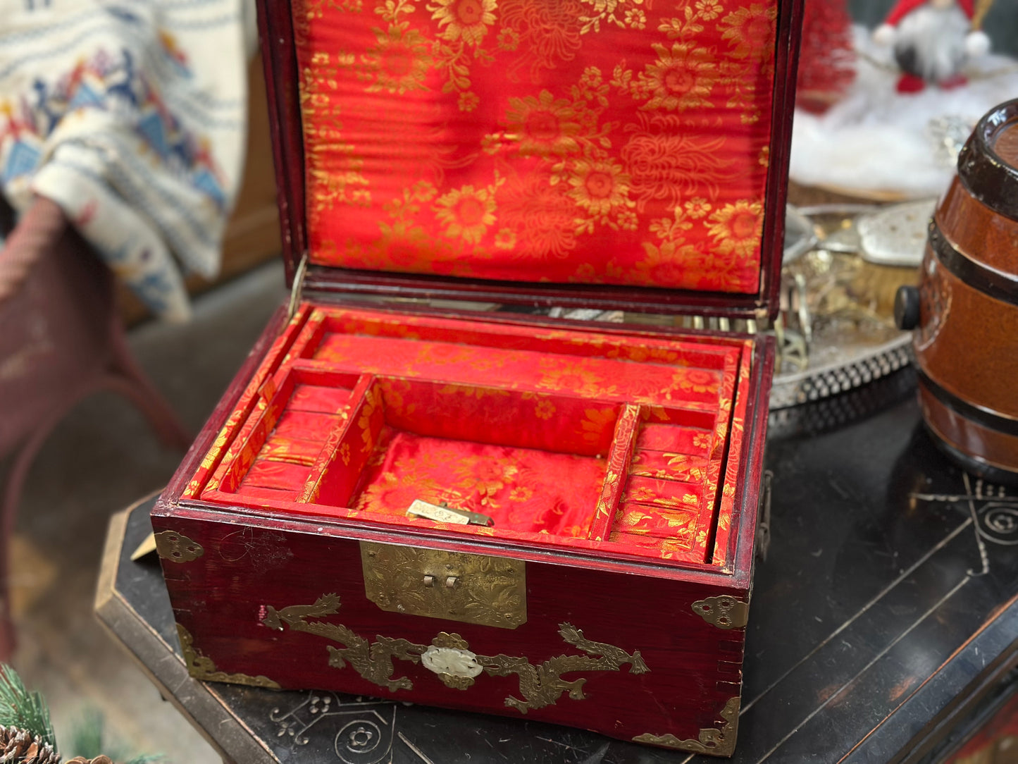 Decorative Chinese Jewellery Box - Nathaniel’s Antiques
